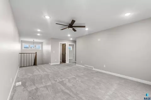 210 E Ivy Rd, Tea, SD 57064 photo 32