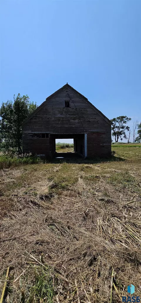 26606 429 Ave, Emery, SD 57332 photo 6