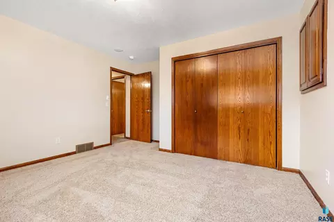 7301 W 64th St, Sioux Falls, SD 57106 photo 24