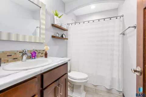 9000 W 22nd St, Sioux Falls, SD 57106 photo 9
