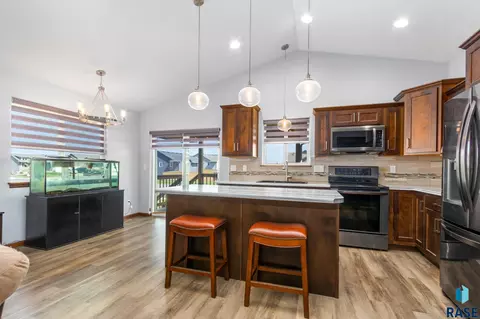 9000 W 22nd St, Sioux Falls, SD 57106 photo 4