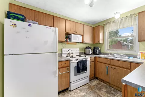 2901 E Klondike Trl, Sioux Falls, SD 57103 photo 9