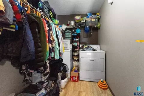 2901 E Klondike Trl, Sioux Falls, SD 57103 photo 17