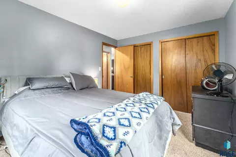 2901 E Klondike Trl, Sioux Falls, SD 57103 photo 15