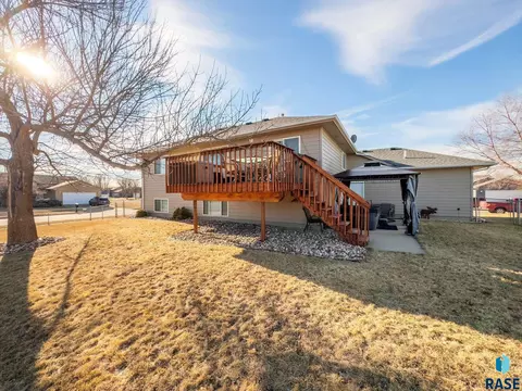 5808 S Cain Ave, Sioux Falls, SD 57106 photo 19