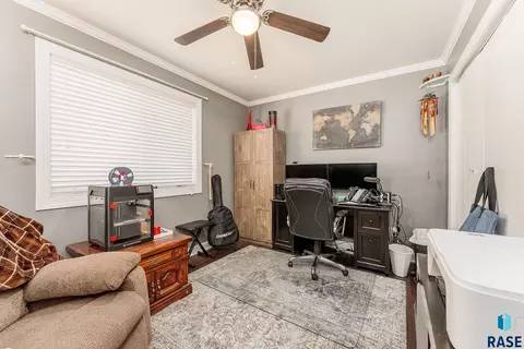 5808 S Cain Ave, Sioux Falls, SD 57106 photo 10