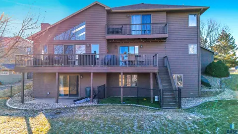 2704 E Thomas Cir, Sioux Falls, SD 57103 photo 52