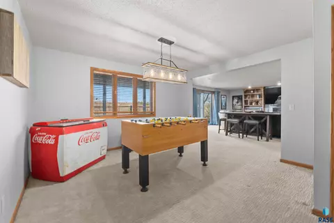 2704 E Thomas Cir, Sioux Falls, SD 57103 photo 42