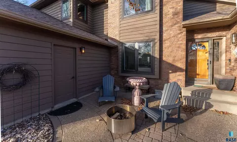 2704 E Thomas Cir, Sioux Falls, SD 57103 photo 50