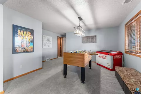 2704 E Thomas Cir, Sioux Falls, SD 57103 photo 41