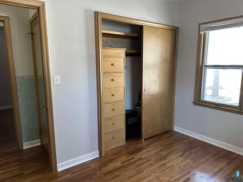 622 S Walnut St, Freeman, SD 57029 photo 16