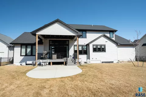 7309 E Gray Eagle Cir, Sioux Falls, SD 57110 photo 36