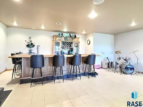 2404 Dean Dr, Mitchell, SD 57301 photo 51