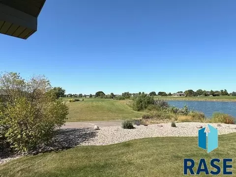 2404 Dean Dr, Mitchell, SD 57301 photo 17