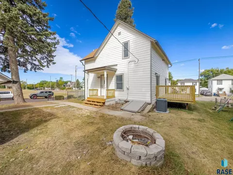 951 W 8th St, Sioux Falls, SD 57104 photo 29