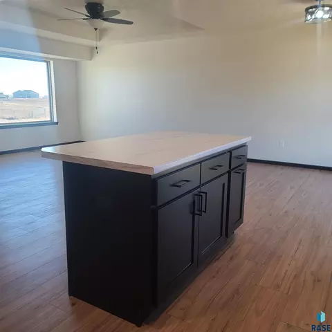 521 Laney Ln, Baltic, SD 57003 photo 5