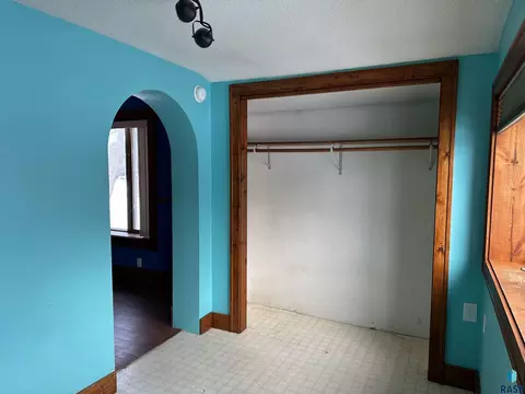 216 W Henry St, Freeman, SD 57029 photo 7