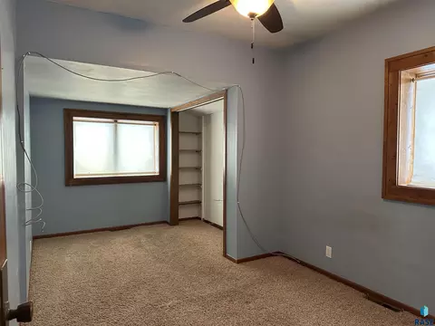 216 W Henry St, Freeman, SD 57029 photo 17