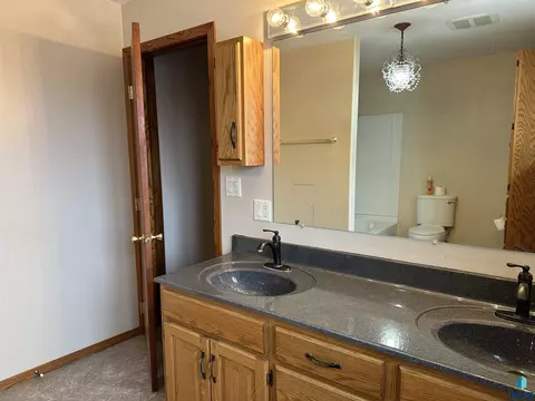216 W Henry St, Freeman, SD 57029 photo 26