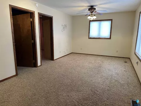 216 W Henry St, Freeman, SD 57029 photo 27