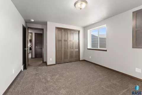 1200 N Cole Ave, Tea, SD 57064 photo 30