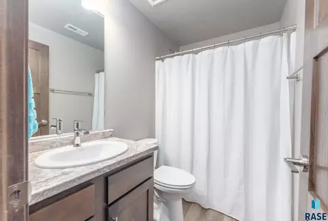 1200 N Cole Ave, Tea, SD 57064 photo 28