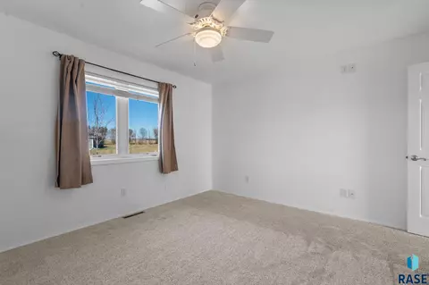 116 Lake Ridge Dr, Wentworth, SD 57075 photo 29