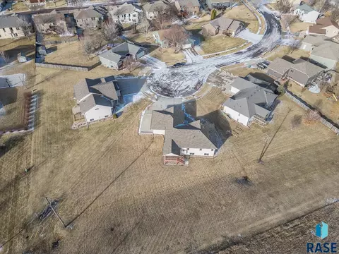 4424 E Steeple Cir, Sioux Falls, SD 57103 photo 33