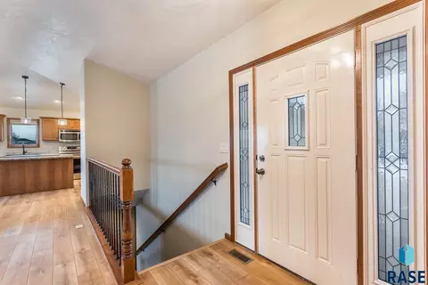 4424 E Steeple Cir, Sioux Falls, SD 57103 photo 19