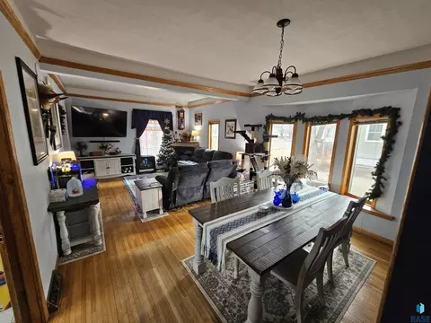 207 N Main St, Viborg, SD 57070 photo 9
