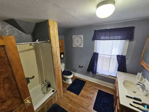 207 N Main St, Viborg, SD 57070 photo 14