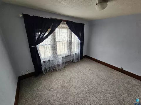 207 N Main St, Viborg, SD 57070 photo 12