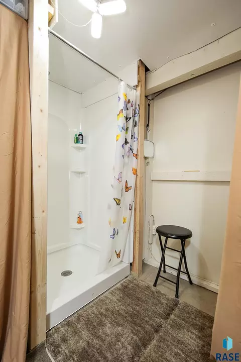 2405 E 19th St, Sioux Falls, SD 57103 photo 26