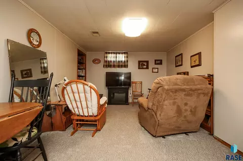 2405 E 19th St, Sioux Falls, SD 57103 photo 20