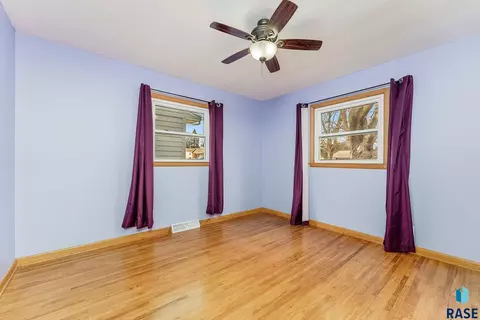 3201 E 13th St, Sioux Falls, SD 57103 photo 9