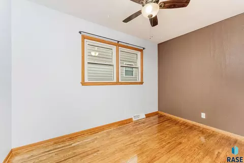3201 E 13th St, Sioux Falls, SD 57103 photo 14