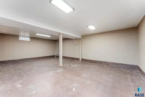 3201 E 13th St, Sioux Falls, SD 57103 photo 15