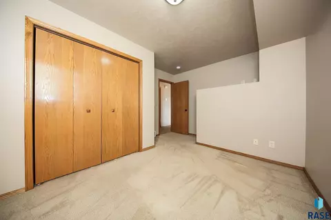 6900 W 68 St, Sioux Falls, SD 57106 photo 10