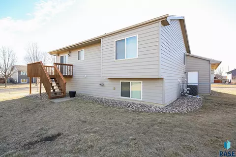 6900 W 68 St, Sioux Falls, SD 57106 photo 22
