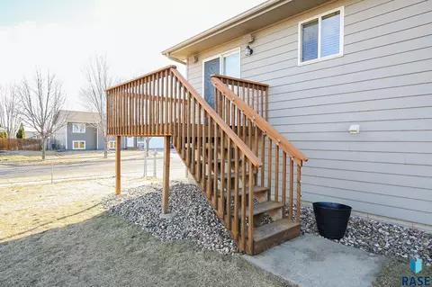 6900 W 68 St, Sioux Falls, SD 57106 photo 23