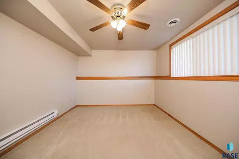 6900 W 68 St, Sioux Falls, SD 57106 photo 20