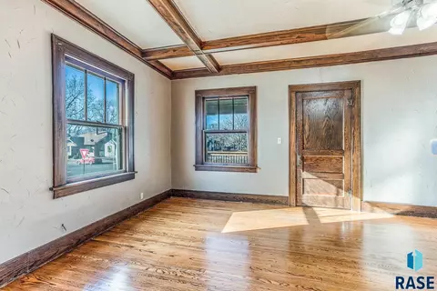 736 S Summit Ave, Sioux Falls, SD 57104 photo 6