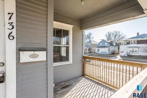 736 S Summit Ave, Sioux Falls, SD 57104 photo 24