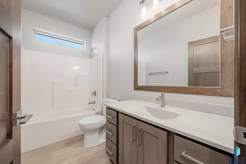2308 E Tinley St, Brandon, SD 57005 photo 18