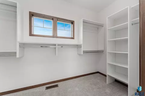 2309 E Tinley St, Brandon, SD 57005 photo 20