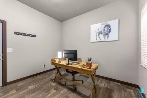 218 E 14th St, Sioux Falls, SD 57104 photo 56