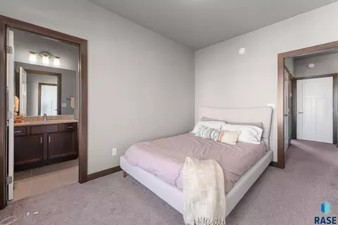 218 E 14th St, Sioux Falls, SD 57104 photo 49