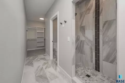 1807 S Daylight Dr, Sioux Falls, SD 57110 photo 21