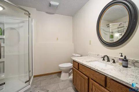 1018 NE 8th St, Madison, SD 57042 photo 29