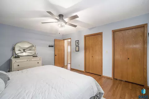 1018 NE 8th St, Madison, SD 57042 photo 19